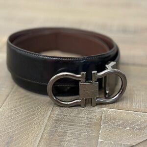 Mens reversible Ferragamo Black/Brown Leather Belt with Gancini Buckle